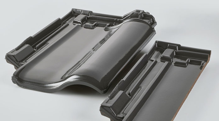 La tuile E 58 SL-D maintenant disponible en gris ardoise